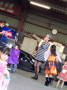 12108910_875686175871674_1851819321518523181_n